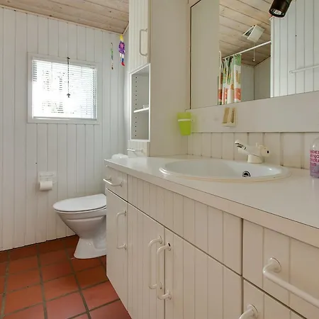 펜션 Two-bedroom Holiday In *